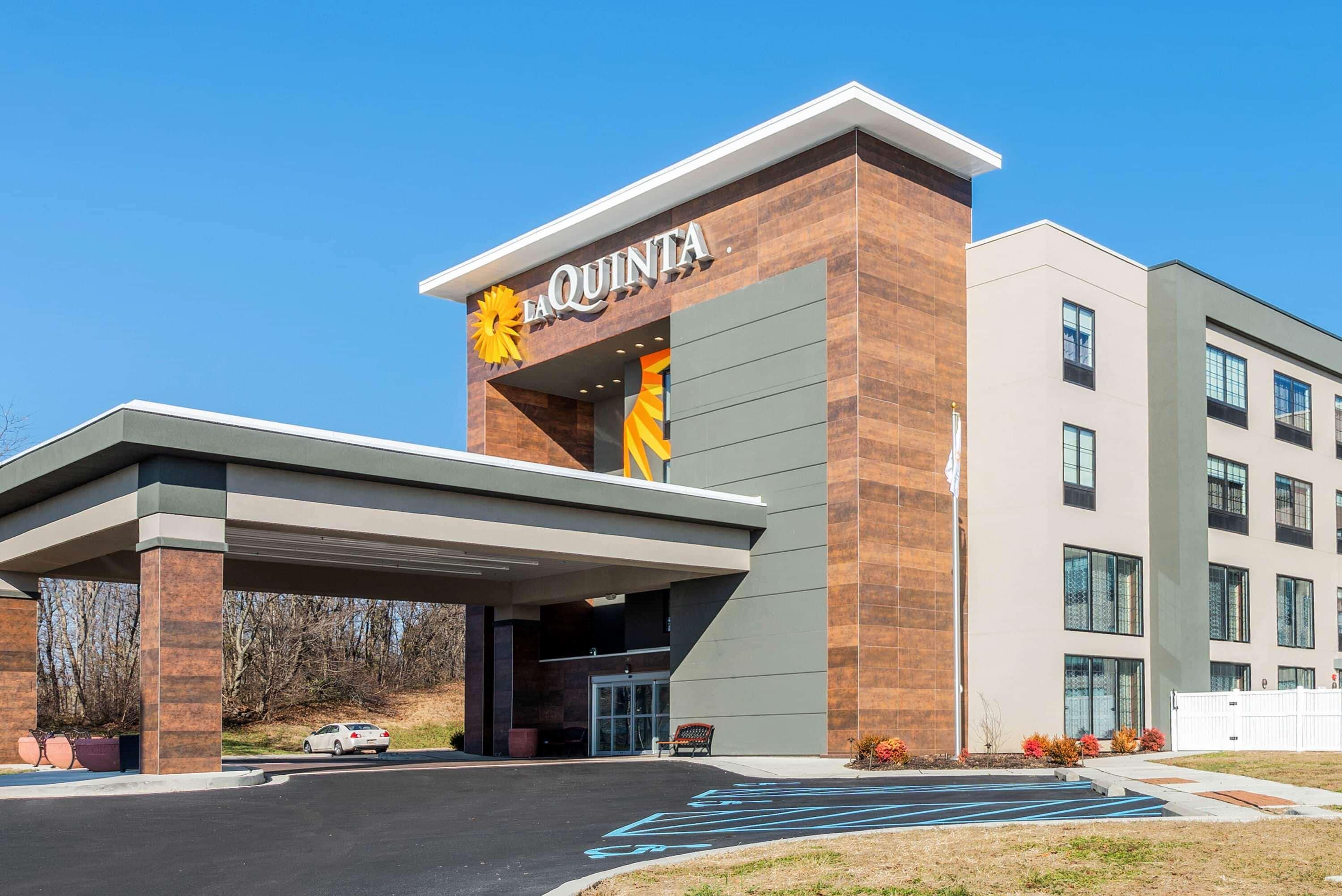 La Quinta By Wyndham Aberdeen-Apg Exterior photo